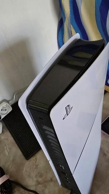 лампа бу: Игровая консоль Sony PlayStation 5 (PS5) Slim Почти новый . После — 9