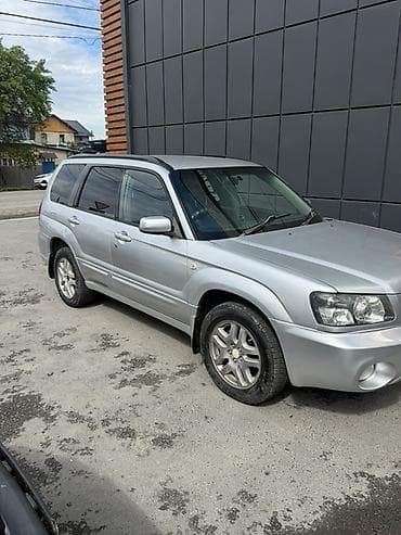 Subaru Forester: 2004 г., Кроссовер