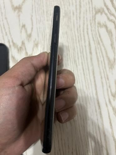 Техника жана электроника: Samsung Galaxy J5 Prime, Колдонулган, 32 ГБ, түсү - Кара, 1 SIM — 4