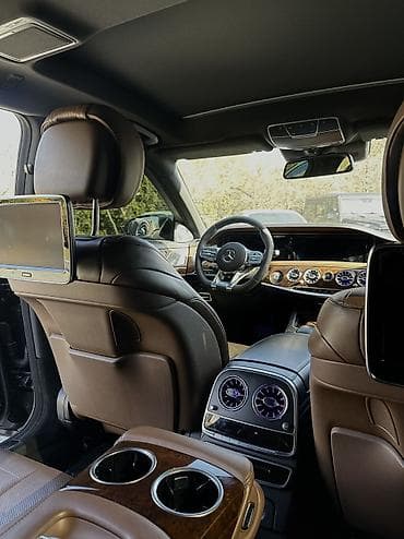 нинсан серена: Mercedes-Benz W222 (2015–2020) Представительский седан бизнес-класса — 2