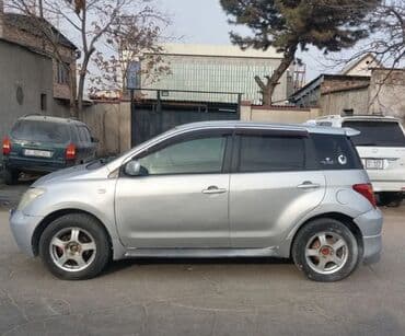 продаю ист: Toyota ist: 2005 г., 1.5 л, Автомат, Бензин, Хэтчбэк — 5