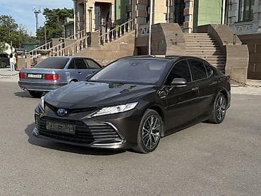 55 camry: Toyota Camry: 2021 г., 2.5 л, Вариатор, Гибрид, Седан — 1