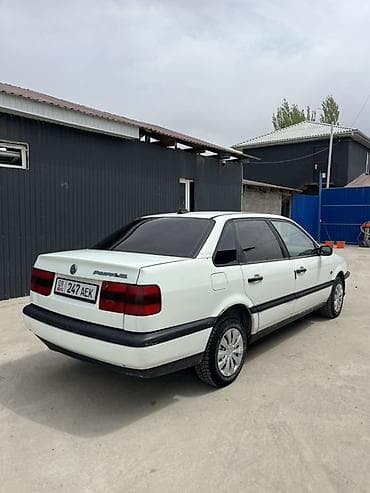 Volkswagen Passat: 1996 г., 2 л, Механика, Бензин, Седан