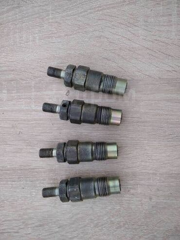 Форсунка Nissan 1996 г., Б/у, Оригинал, Япония