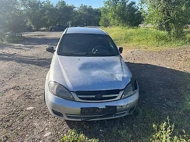 Chevrolet Lacetti: 2007 г., 1.6 л, Механика, Бензин, Хэтчбэк — 4