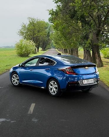 гетс 2: Chevrolet Volt: 2016 г., 1.6 л, Вариатор, Гибрид, Хэтчбэк — 3