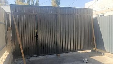двухкоронная вилка: Кованые металлические ворота с калиткой - Конструкция: двустворчатые — 10