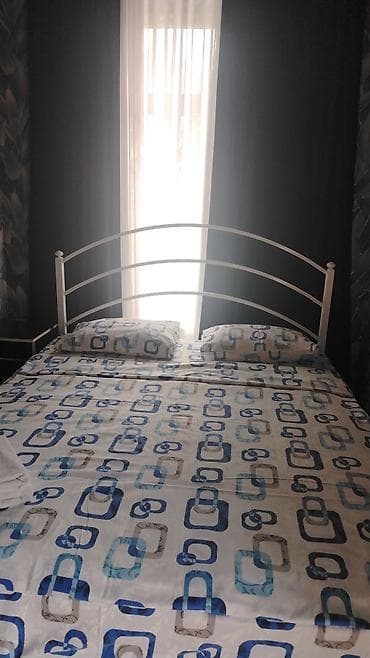 продаю место ошский рынок: 1 комната, Люкс, элитка, Дордой Моторс рынок, Душевая кабина, Постельное белье, Кондиционер — 4