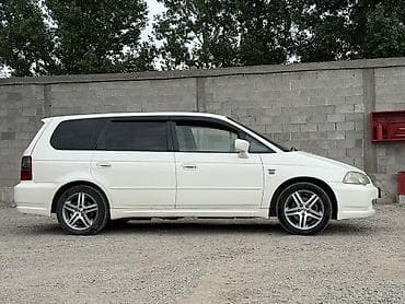 передний бампер w202: Honda Odyssey: 2002 г., 2.3 л, Автомат, Бензин, Минивэн — 6