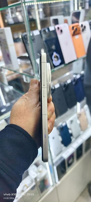 хуавей р6: Vivo X200 Ultra, Б/у, 512 ГБ, цвет - Серебристый, 2 SIM — 4