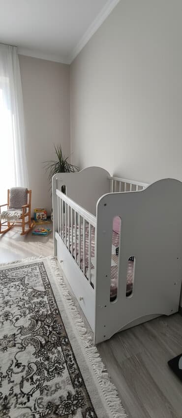 кравать бу: Продам детскую кровать качалка в хорошем состоянии. Покупали в два — 2