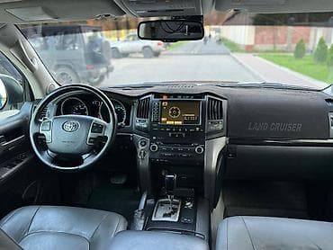 2011: Toyota Land Cruiser: 2011 г., 4.7 л, Автомат, Газ, Внедорожник — 5