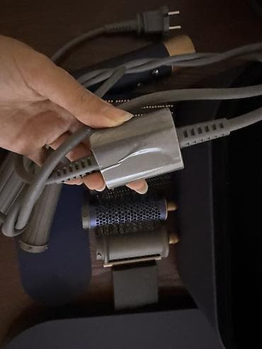 core 2: Оригинальный мультистайлер для волос Dyson Airwrap Complete (цвет — 4