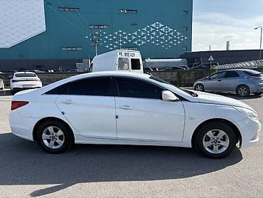 кормашка соната: Hyundai Sonata: 2012 г., 2 л, Автомат, Газ, Седан — 4