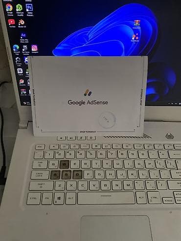 Игровой/творческий ноутбук ASUS белого цвета Asus Tuf DASH Corai 7 — 2