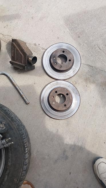 каропка т40: Автозапчасти (разбор, комплектом или по позициям) В наличии набор — 2