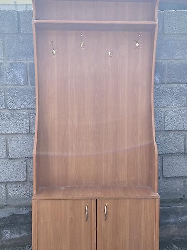 Б/у вешалка