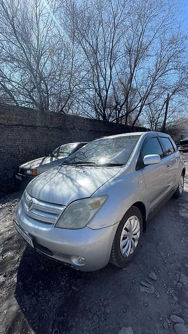 smart key: Toyota Ist: 2003 г., 1.3 л, Автомат, Бензин, Хэтчбэк — 2