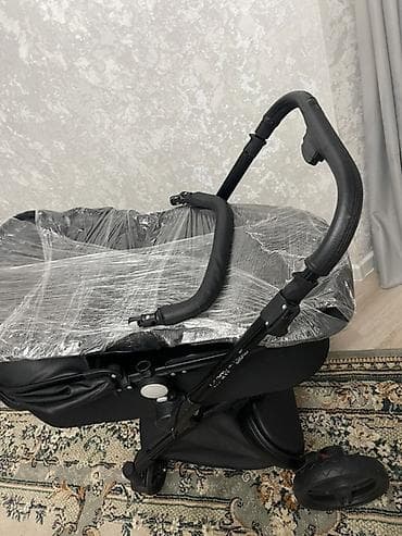 коляска детска: Коляска-люлька для новорождённого, цвет черный Особенности: - — 3