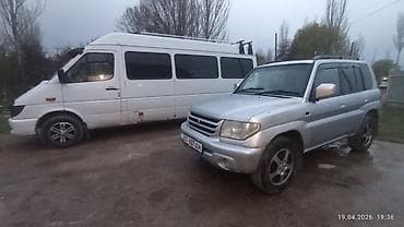 мото 110: Mitsubishi Pajero iO: 2003 г., 2 л, Автомат, Бензин, Внедорожник — 5