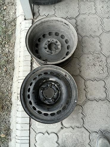 diska r13: Железные Диски R 15 BMW, Комплект, отверстий - 5, Б/у — 3
