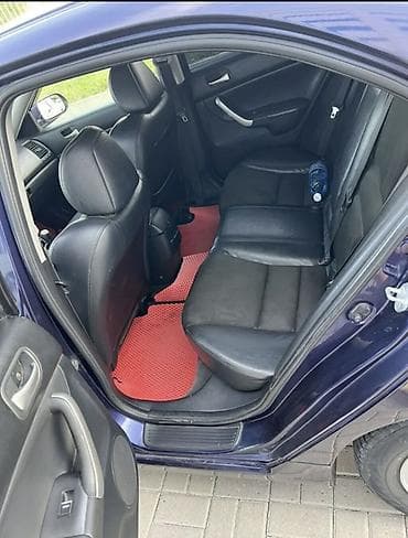 stels flame 200: Honda Accord: 2004 г., 2 л, Механика, Седан — 4
