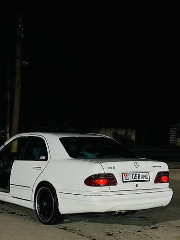 mark 1: Mercedes-Benz E-Class: 2000 г., 4.3 л, Автомат, Бензин, Седан — 3