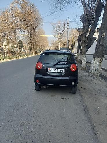 круглый: Chevrolet Spark: 2007 г., Автомат, Бензин, Хэтчбэк — 5