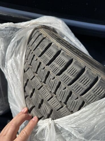 шины для авто: Срочно срочно срочно 225/45/18 Продаю комплект! Зимние все в хорошем — 2