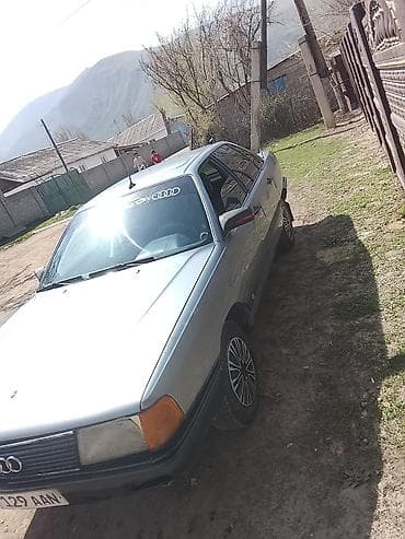 панель ауди 100: Audi 100: 1988 г., Седан — 2