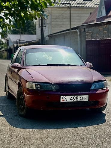 Opel Vectra: 1998 г., 1.6 л, Механика, Бензин, Седан at lalafo.kg Opel Vectra: 1998 г., 1.6 л, Механика, Бензин, Седан