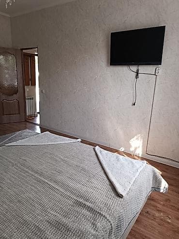 гостиница на сутки: Уютный номер/комната с двуспальной кроватью и собственным санузлом — 3