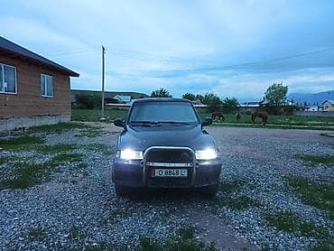nx 350: Ssangyong Musso: 1993 г. — 3