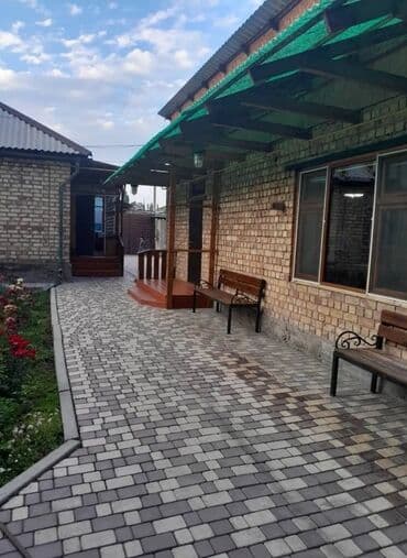 Үй, 73 м², 4 бөлмө, Кыймылсыз мүлк агенттиги, Дизайнердик оңдоо