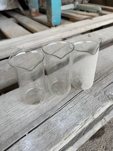 стеклянные посуды: Лабораторная посуда и аксессуары (набор) Состав: - Стеклянные — 1