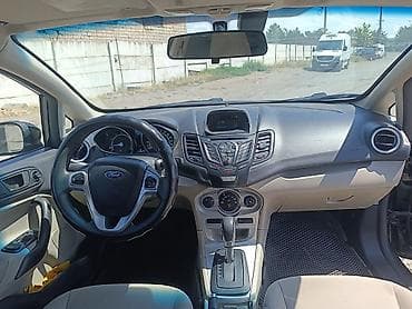 Транспорт: Ford Fiesta: 2018 г., 1.6 л, Автомат, Бензин, Хэтчбэк — 4