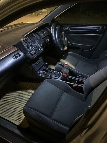 4 4 вд: Honda Accord: 2001 г., 1.8 л, Автомат, Бензин, Хэтчбэк — 8