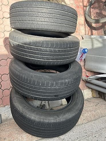 2500: Комплект автошин . - Шины: 4 шт. - Размер: 235/60 R18 - Индекс — 3