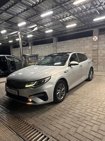 Kia K5: 2018 г., 2 л, Автомат, Газ, Седан at lalafo.kg Kia K5: 2018 г., 2 л, Автомат, Газ, Седан