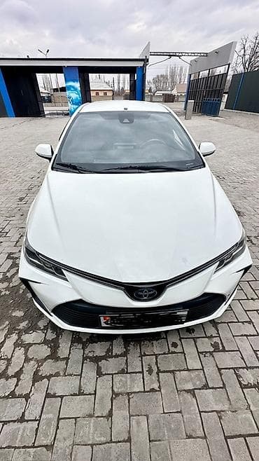 руль виндом: Toyota Corolla: 2019 г., 1.8 л, Автомат, Гибрид, Седан — 2
