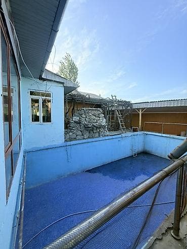 снять дом на новый год с бассейном: Просторный частный дом с большим количеством комнат и хозяйственными — 10