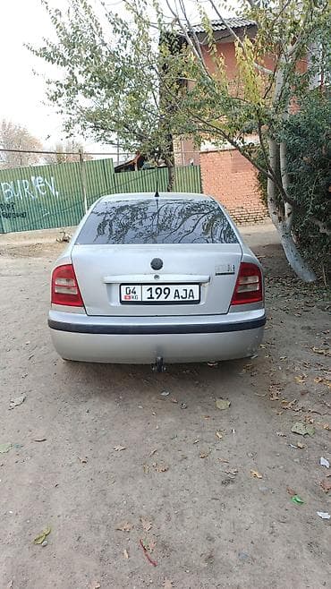 авто рассрочку бишкек: Skoda Octavia: 2004 г., 2 л, Механика, Бензин — 3