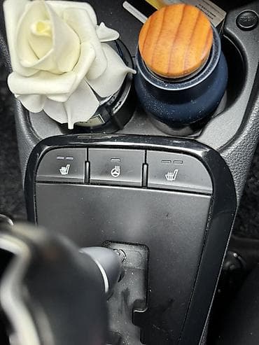 Продажа авто: Kia Morning: 2019 г., 1 л, Автомат, Бензин, Хэтчбэк — 10