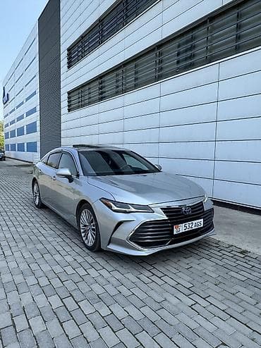 афто магазин: Toyota Avalon: 2019 г., 2.5 л, Автомат, Гибрид — 2