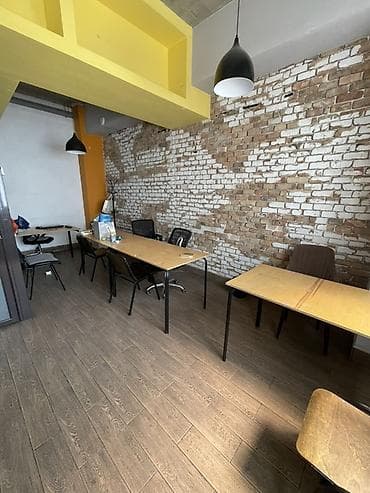 купить помещение под офис: Open space, 4 мест — 2