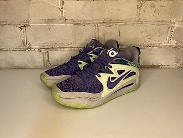 louis vuitton: 🟣⚪ Первая пара (фиолетово-зелёные) Это линейка Nike KD (Kevin Durant) — 6
