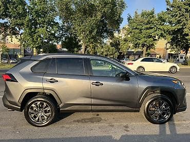 тойота ранкс: Toyota RAV4: 2021 г., 2.5 л, Автомат, Бензин, Кроссовер — 2