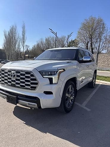 стол для срв: Toyota Sequoia: 2023 г., 3.5 л, Автомат, Гибрид, Внедорожник — 1