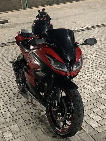 Спортбайк Kawasaki, 250 куб. см, Бензин, Взрослый, Б/у
