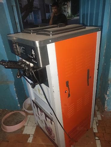 Мороженое аппарат состояние новый 1,5 месяц только работал а так at lalafo.kg Мороженое аппарат состояние новый 1,5 месяц только работал а так